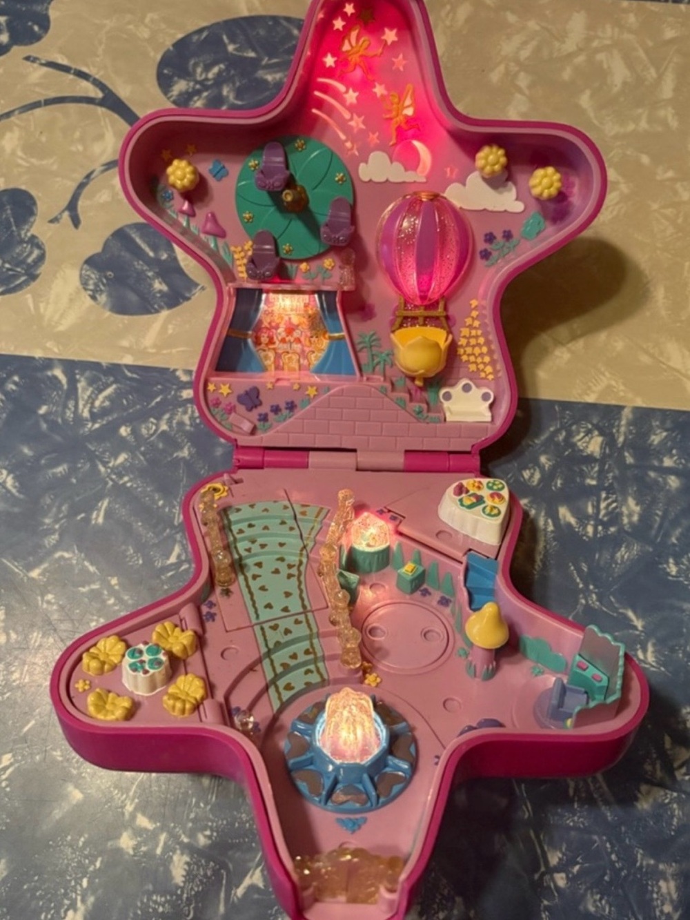 Vintage Bluebird Polly Pocket  “Fairy Light Wonderland”Playset with two dolls